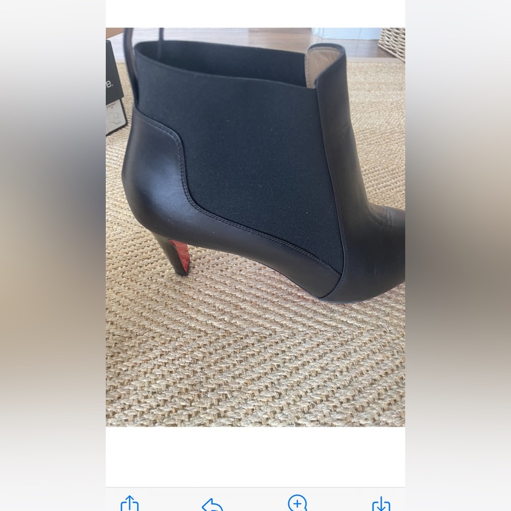 MAJOR PRICE REDUCTION! Christian Louboutin black booties, size 39/9 !